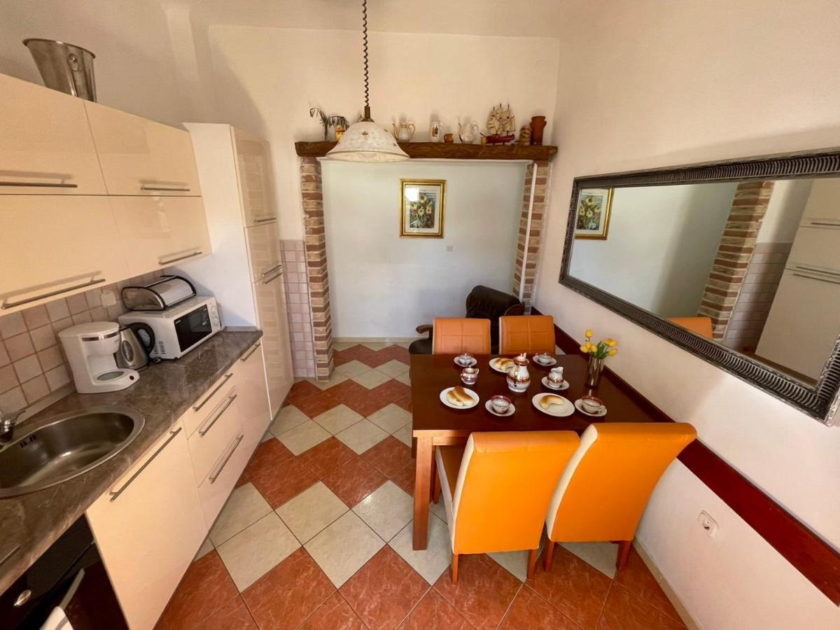Apartments Villa Herak Пореч Екстер'єр фото